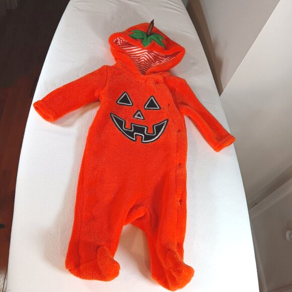 George NWOT Halloween Costume Pumpkin Fleece Footie Orange Black Baby Size 0-3M
